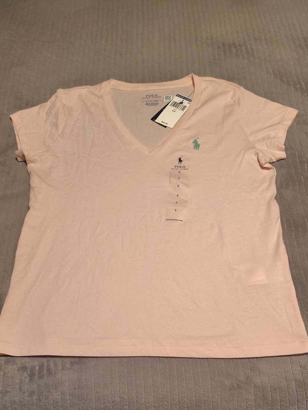 Ralph Lauren Women’s V-Neck Tee in Pale Pink